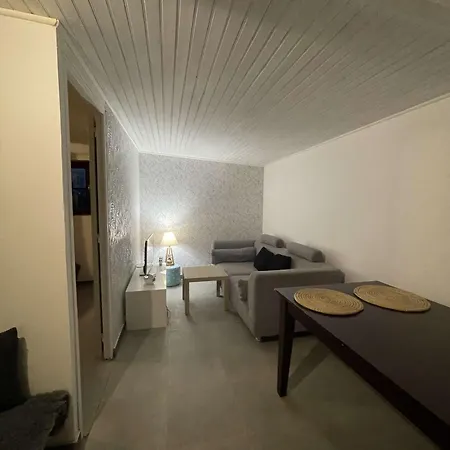 Maison De